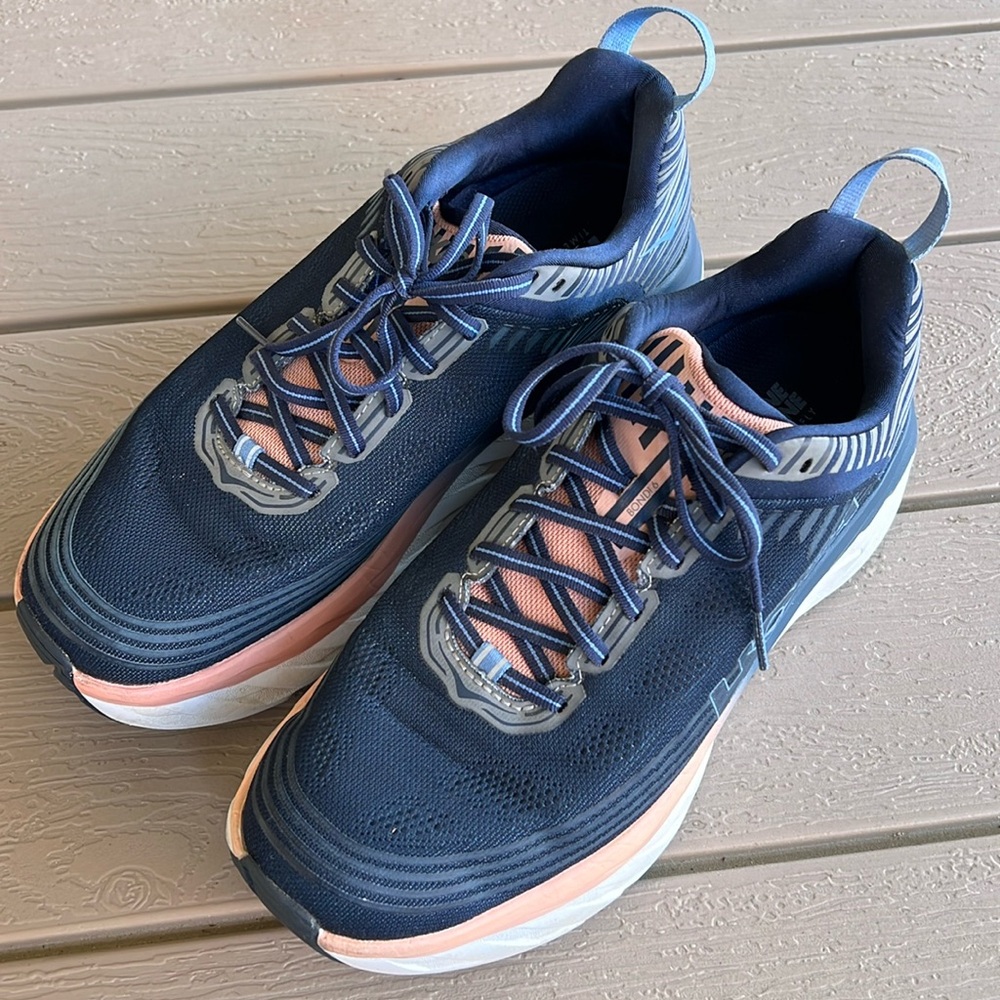 Hoka One One Running Shoe Bondi 6 size 10 D